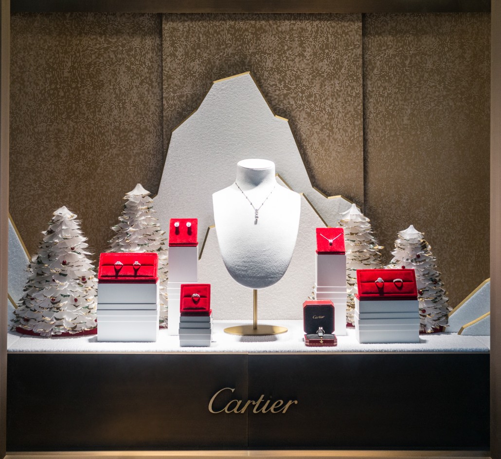 jewelry display cartier